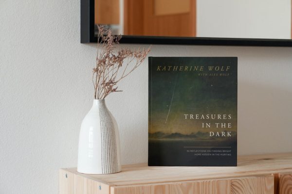 Treasures in the Dark: 90 Reflections on Finding Bright Hope Hidden in the Hurting Online Sale