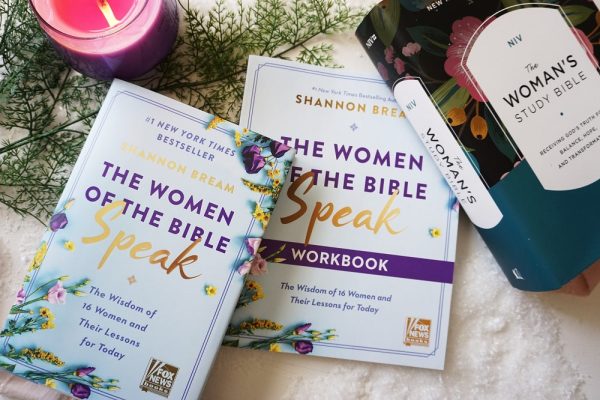 The Women of the Bible Speak Premium Bundle Online