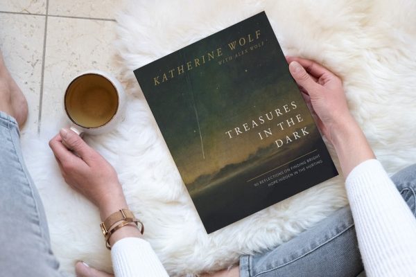 Treasures in the Dark: 90 Reflections on Finding Bright Hope Hidden in the Hurting Online Sale